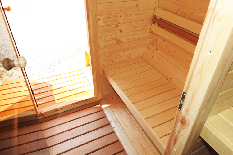 Sauna-Fass-Premium-Innenraum-1